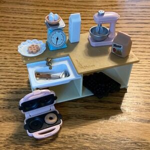 Calico Critters Kitchen Island Baking Set Pink Stand Mixer Waffle Maker